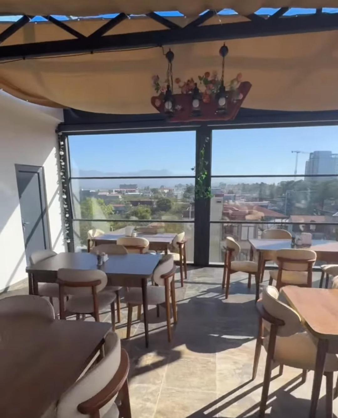 Majestic Hotel Kobuleti Exterior photo